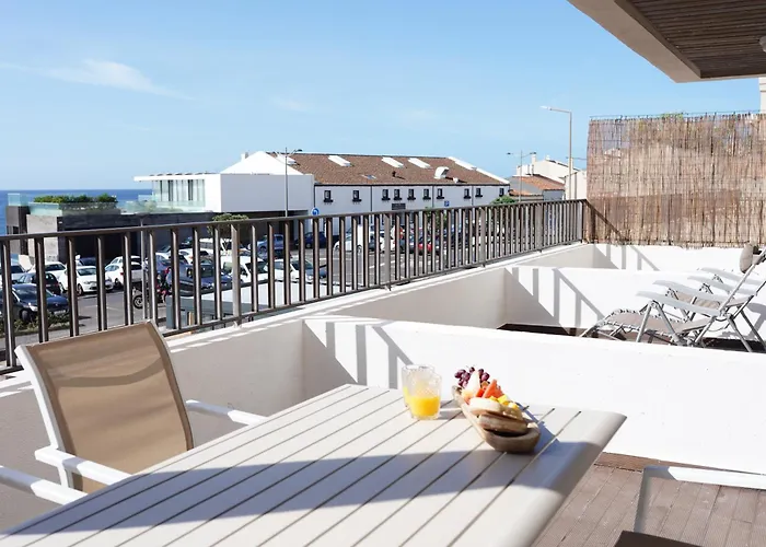 3 Balconies With Sea View - Restaurants Below - Personalized Support - -domostay Al Διαμέρισμα Πόντα Ντελγκάντα