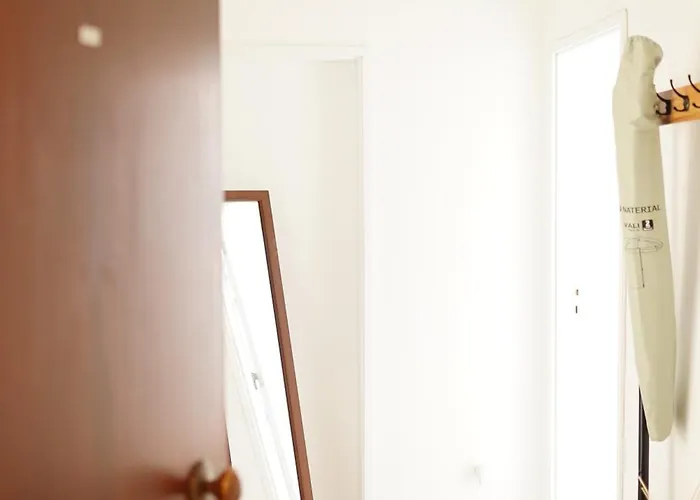 3 Balconies With Sea View - Restaurants Below - Personalized Support - -domostay Al アパート ポンタ・デルガダ