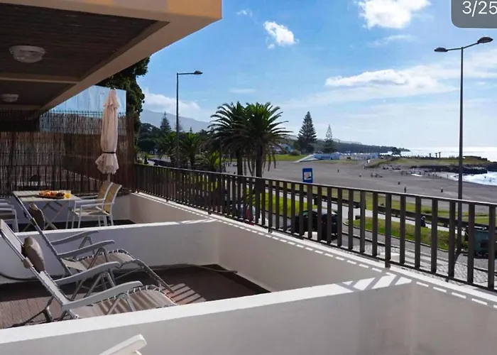 3 Balconies With Sea View - Restaurants Below - Personalized Support - -domostay Al ポンタ・デルガダ